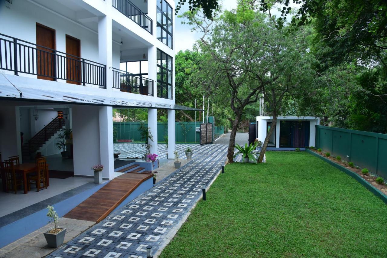Eden Grand Hotel Dambulla Exterior foto