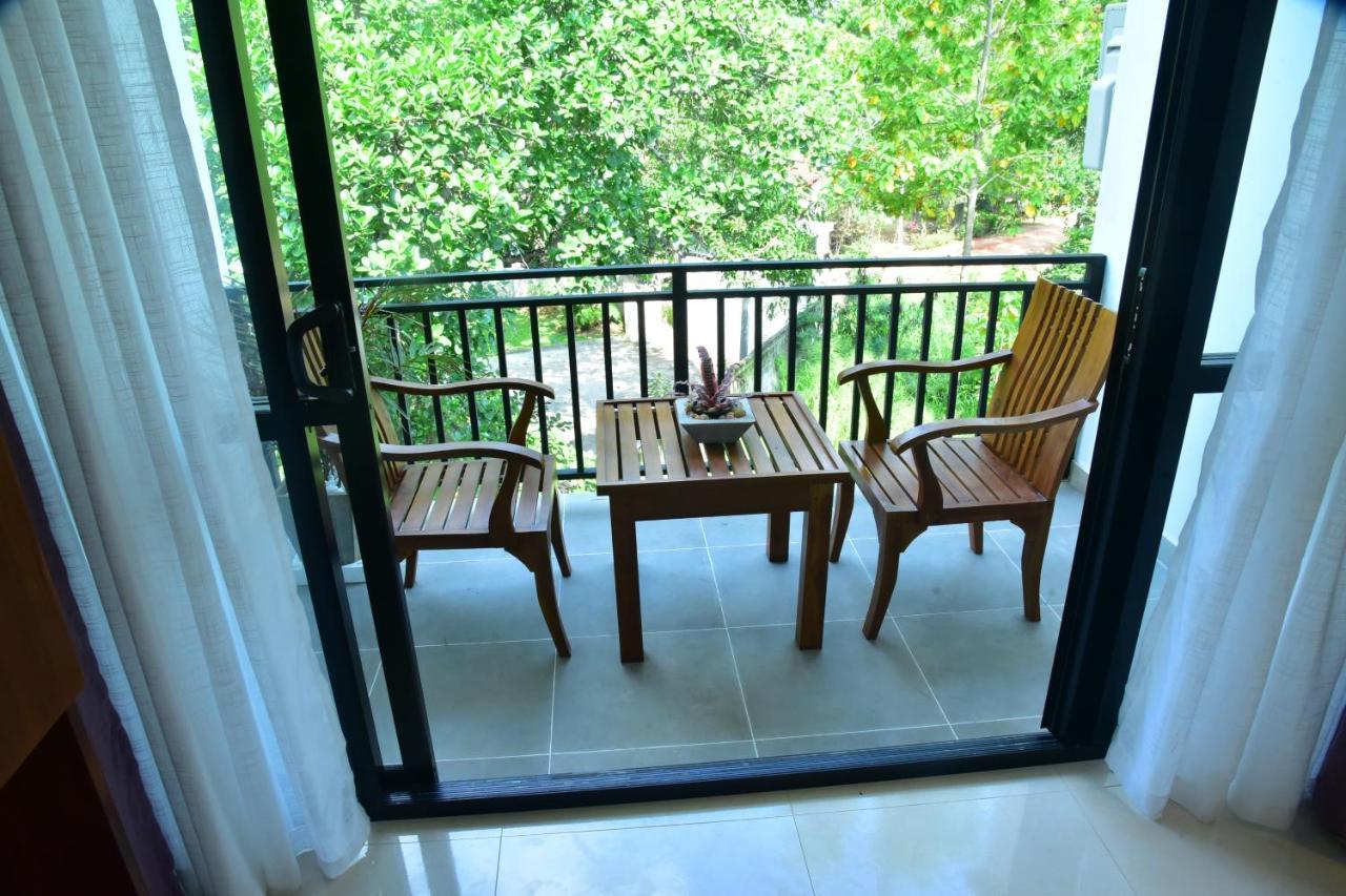 Eden Grand Hotel Dambulla Exterior foto