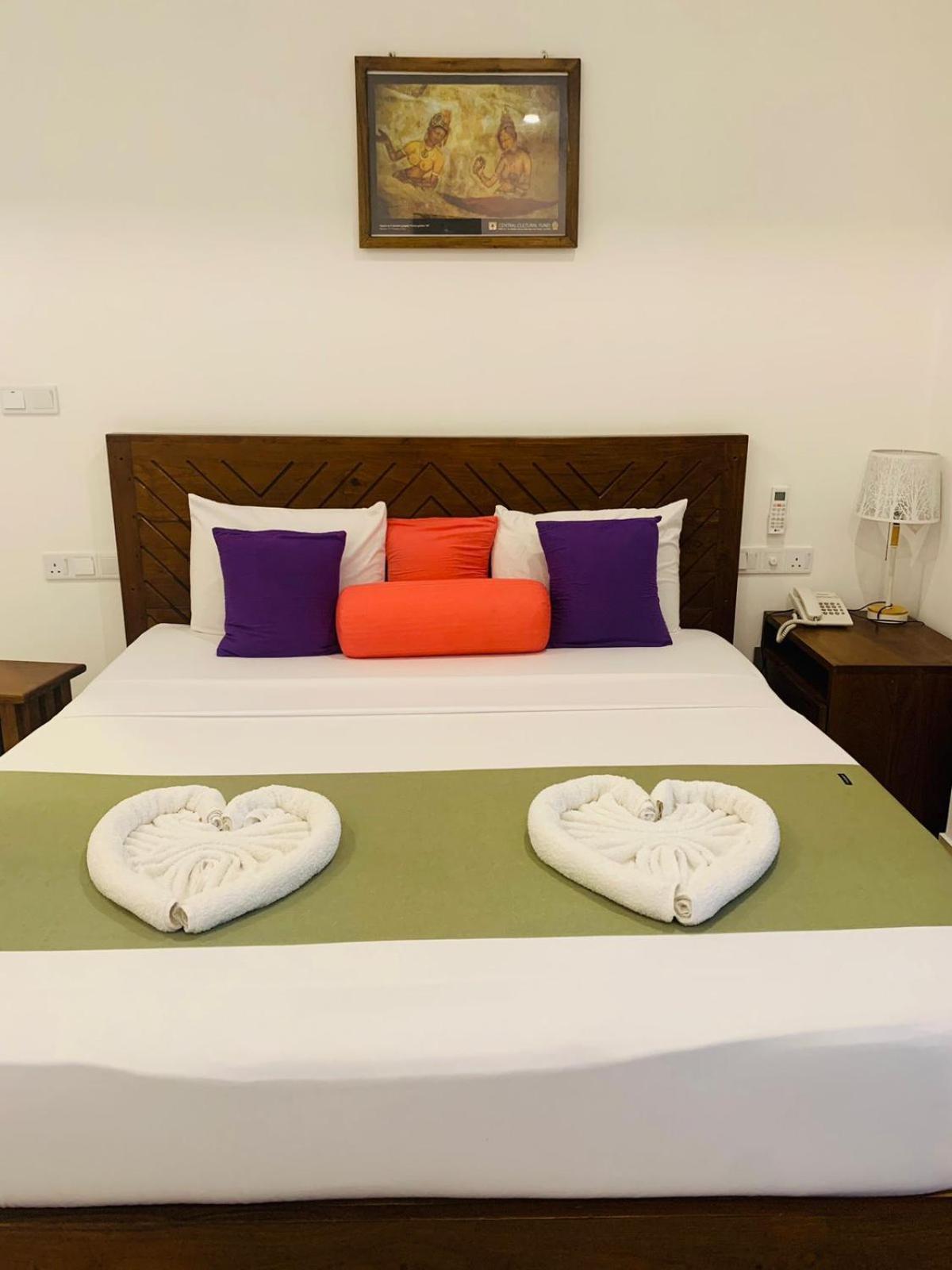 Eden Grand Hotel Dambulla Exterior foto