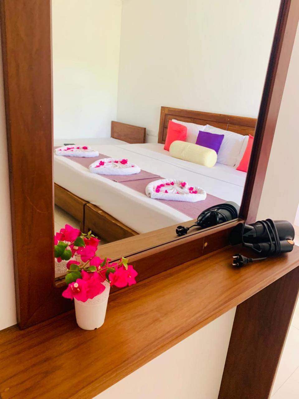 Eden Grand Hotel Dambulla Exterior foto