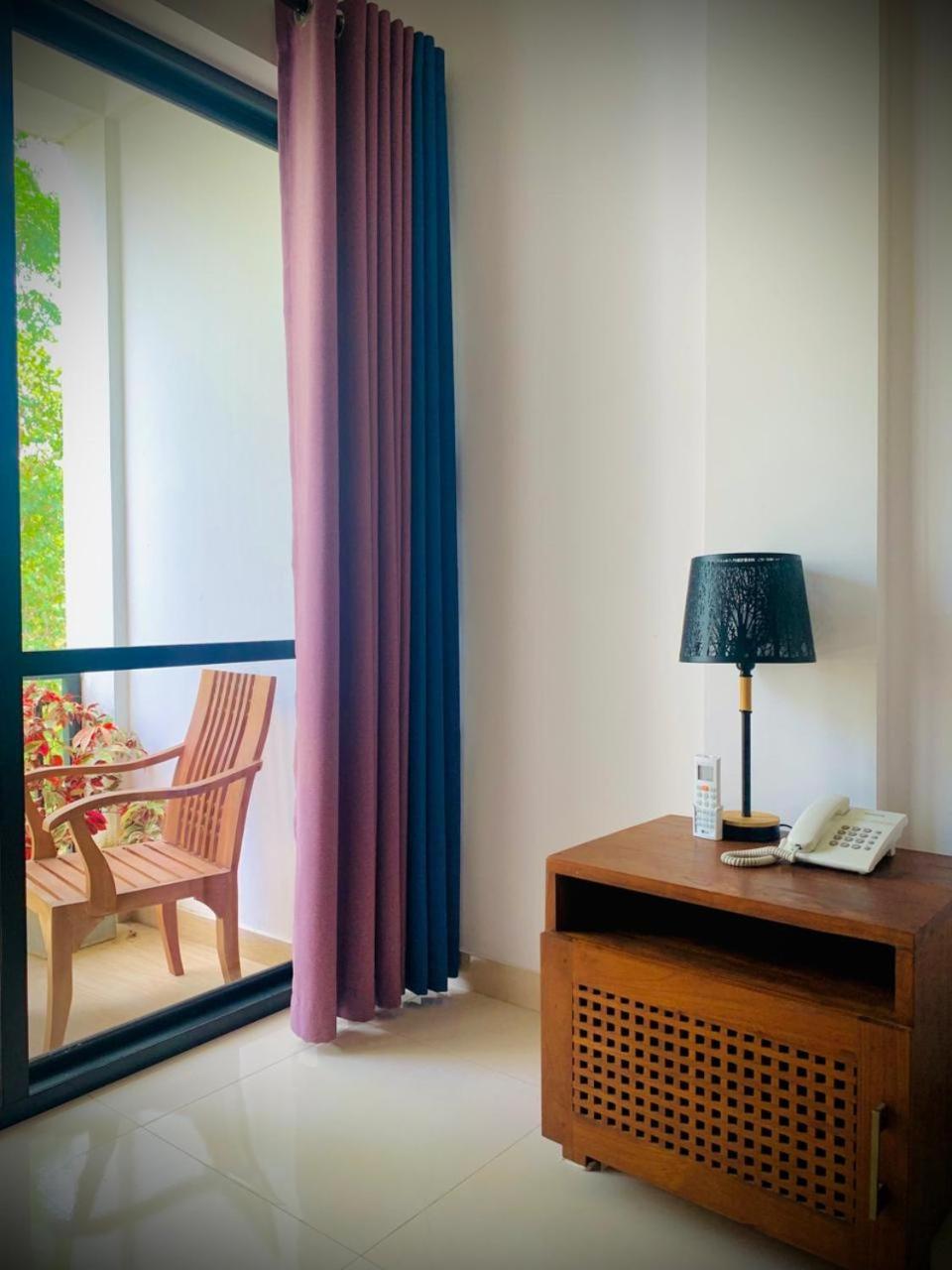 Eden Grand Hotel Dambulla Exterior foto